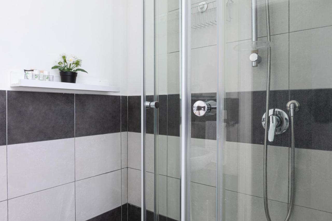 Trastevere Suites - Top Collection Рим Екстер'єр фото